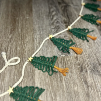 christmas tree garland